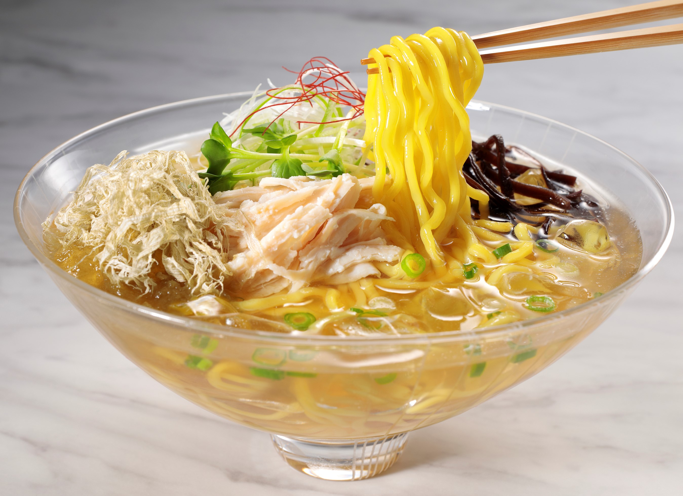 80円 信託 西山製麺 冷しラーメンスープ３７０ｇ 中華スープ 冷やし中華 ボトルタイプ 夏
